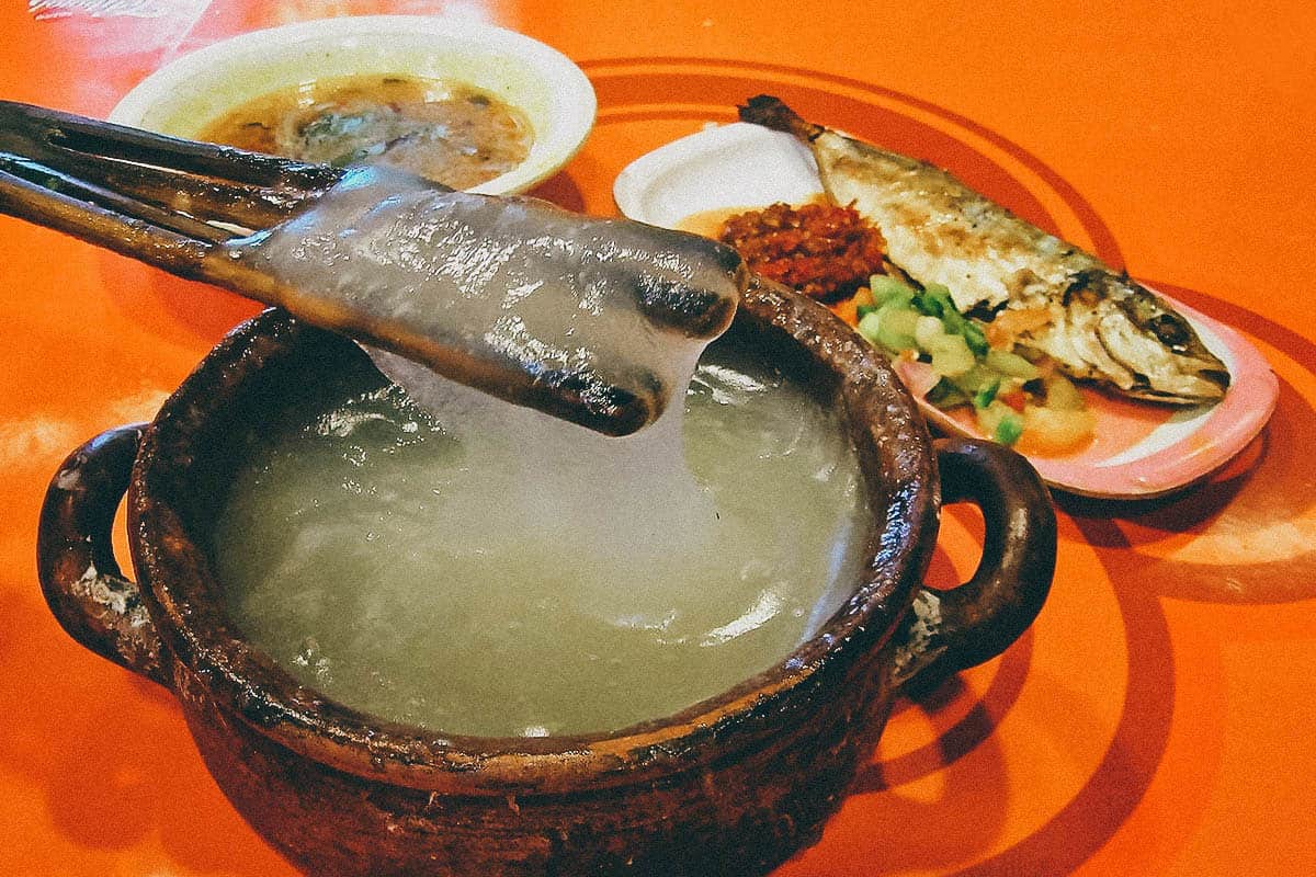 Ambuyat Spezialität aus Malaysia