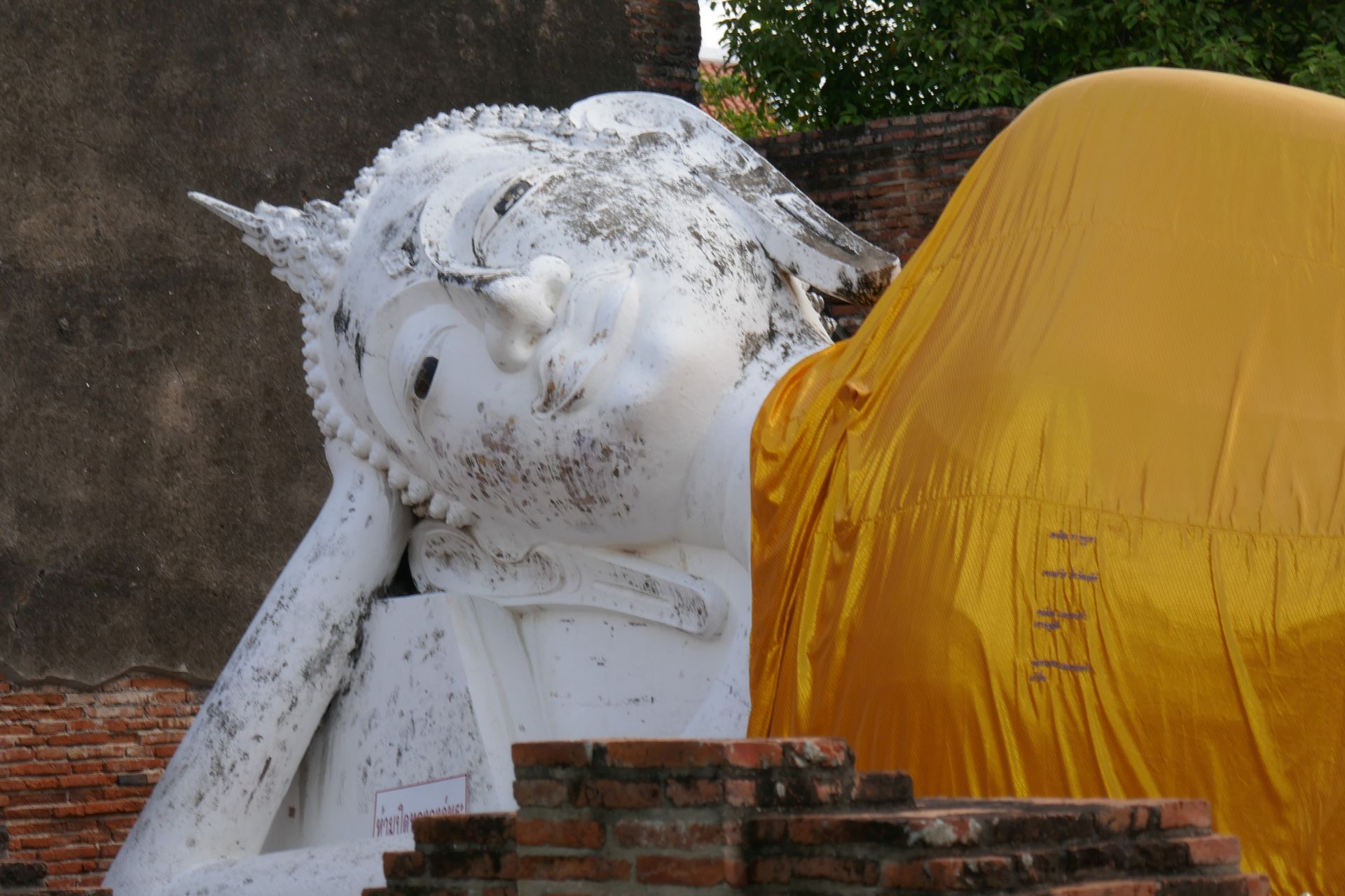 Buddha Wat Yaichai Mongkhol