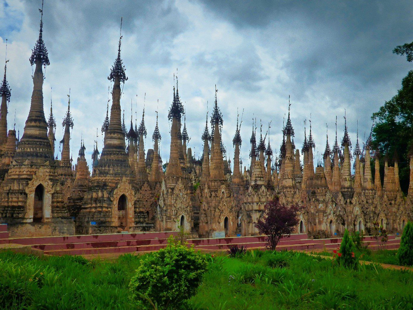 Pagoden von Kakku in Myanmar