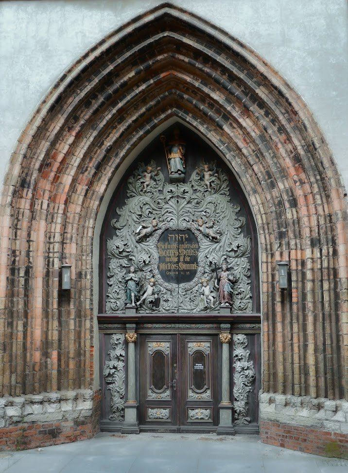 Westportal Nikolaikirche Stralsund