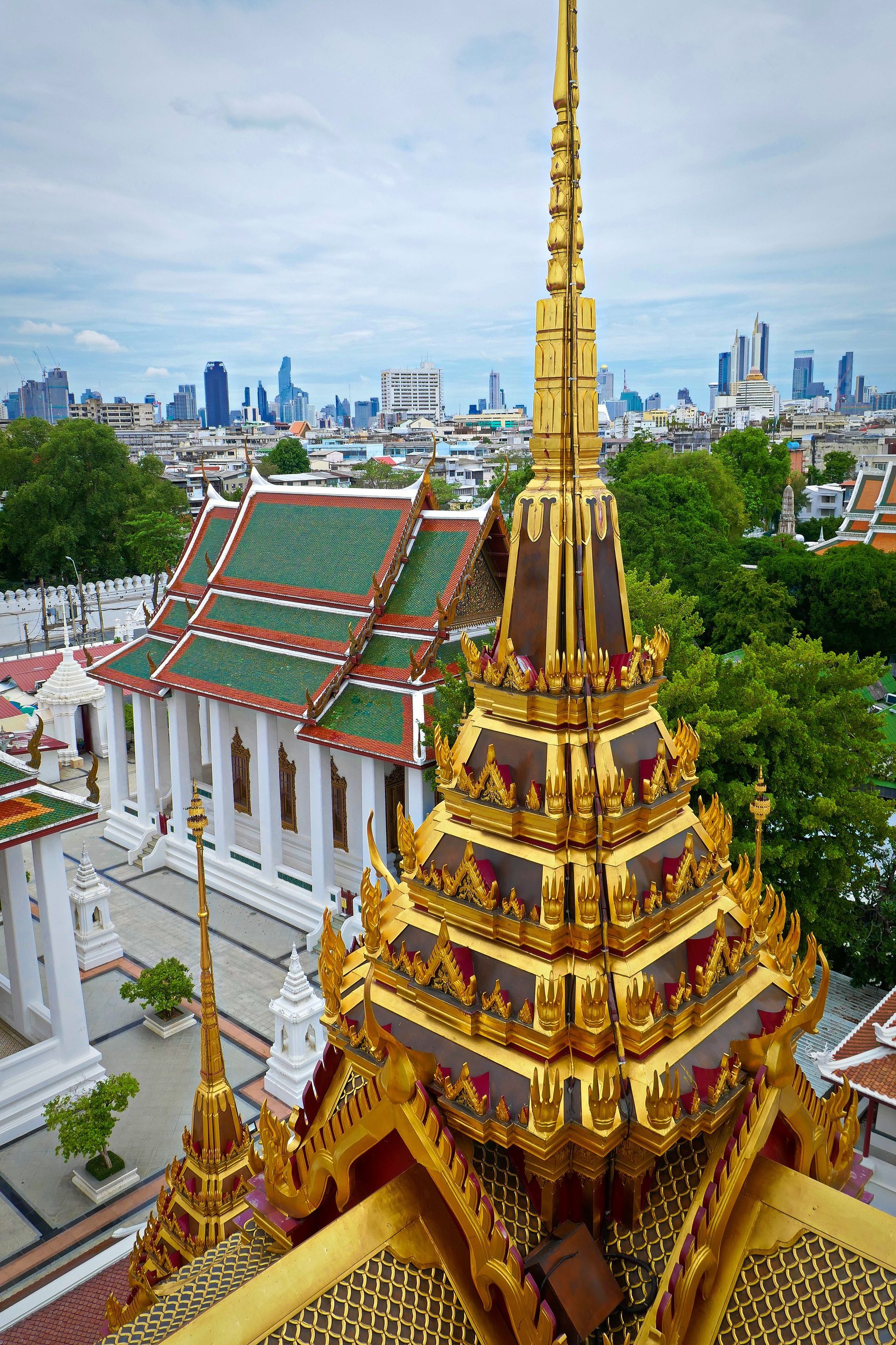 Wat Ratchanatdaram Worawihan Bangkok