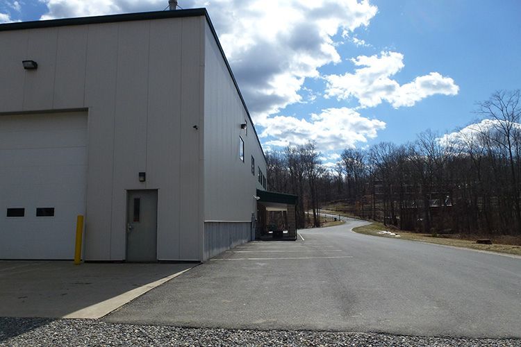 Earthworks Excavating