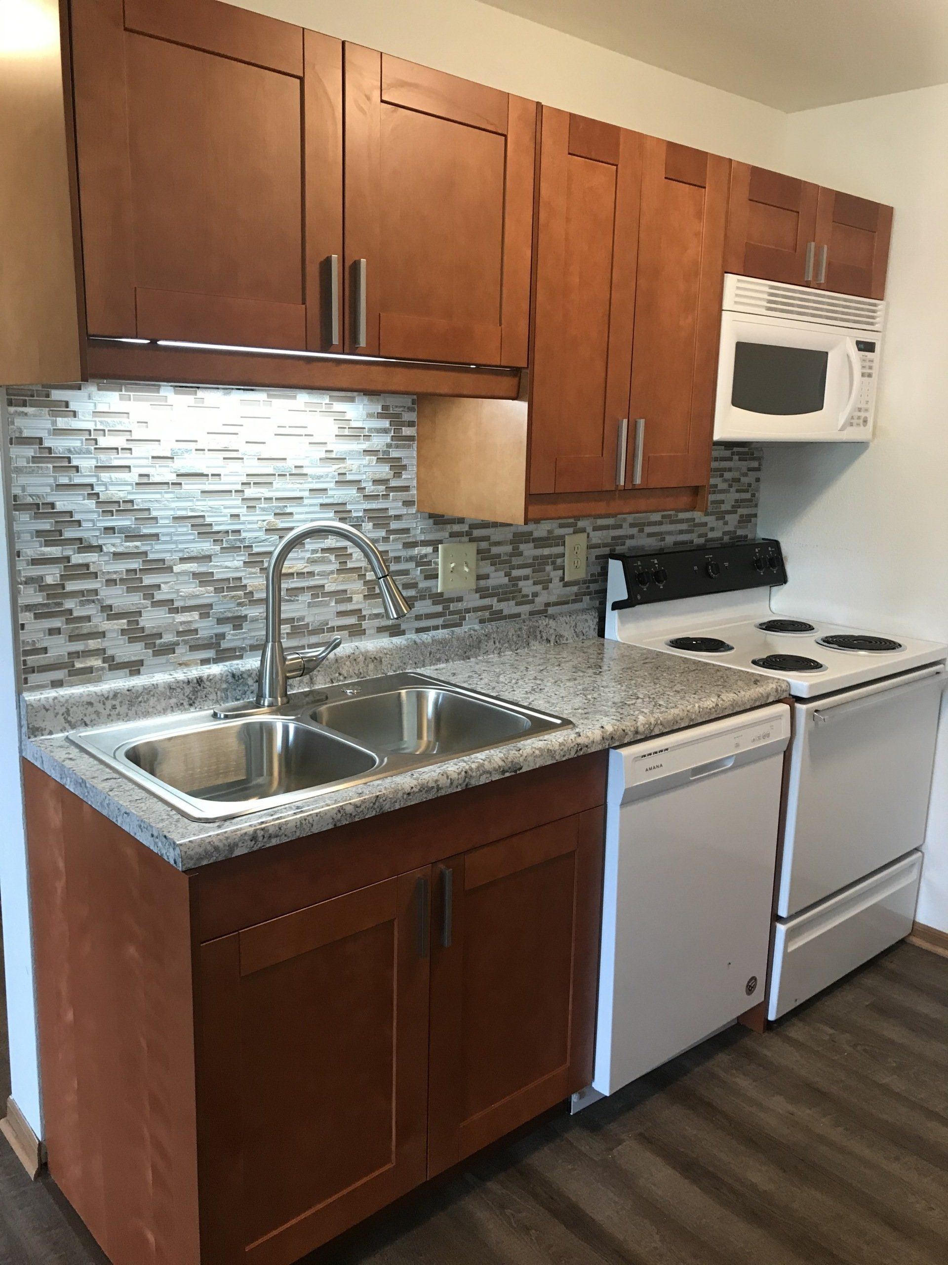 Monroe's Twining Terrace  kitchen