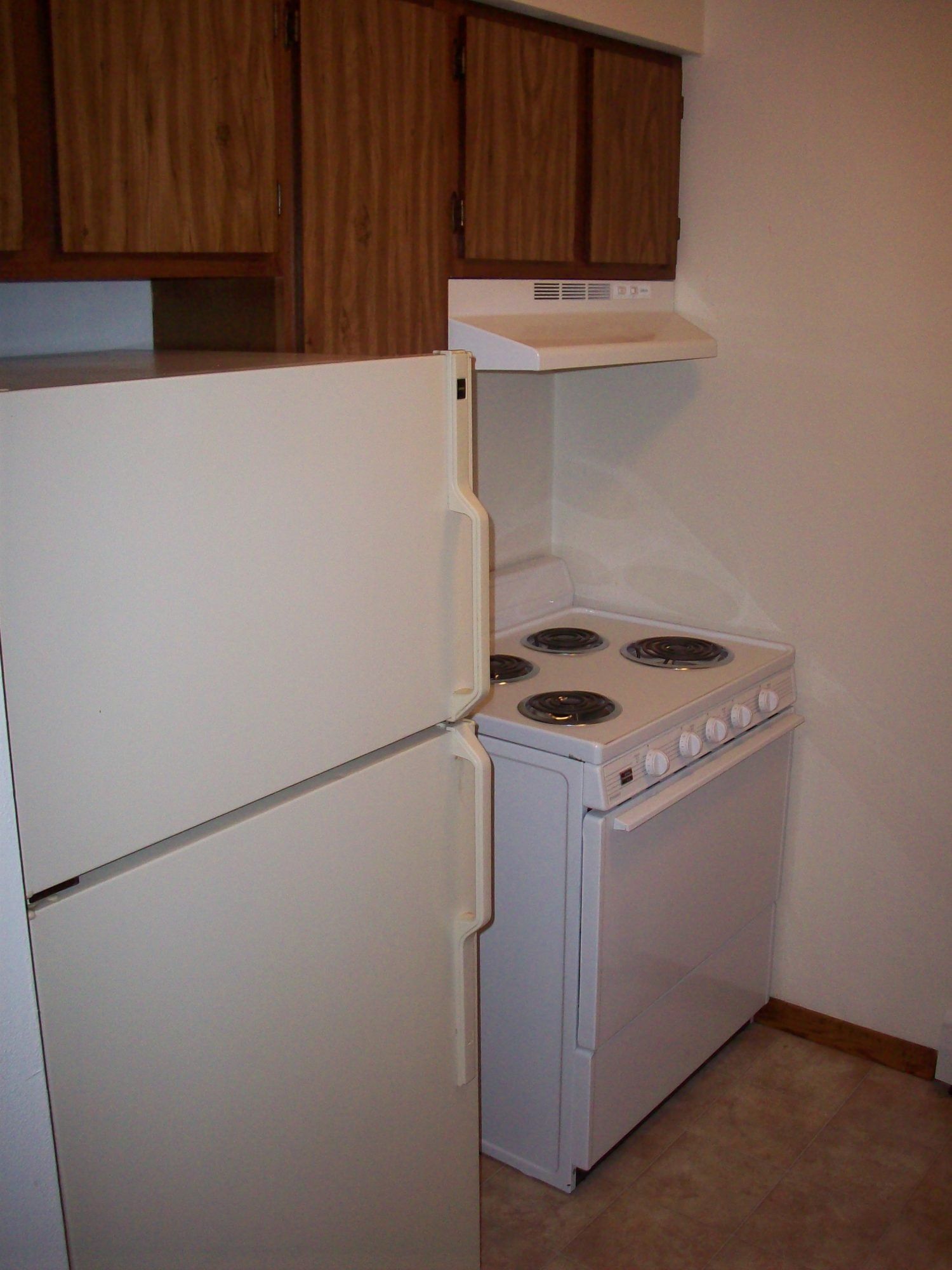 Brittany Apartments Kitchen