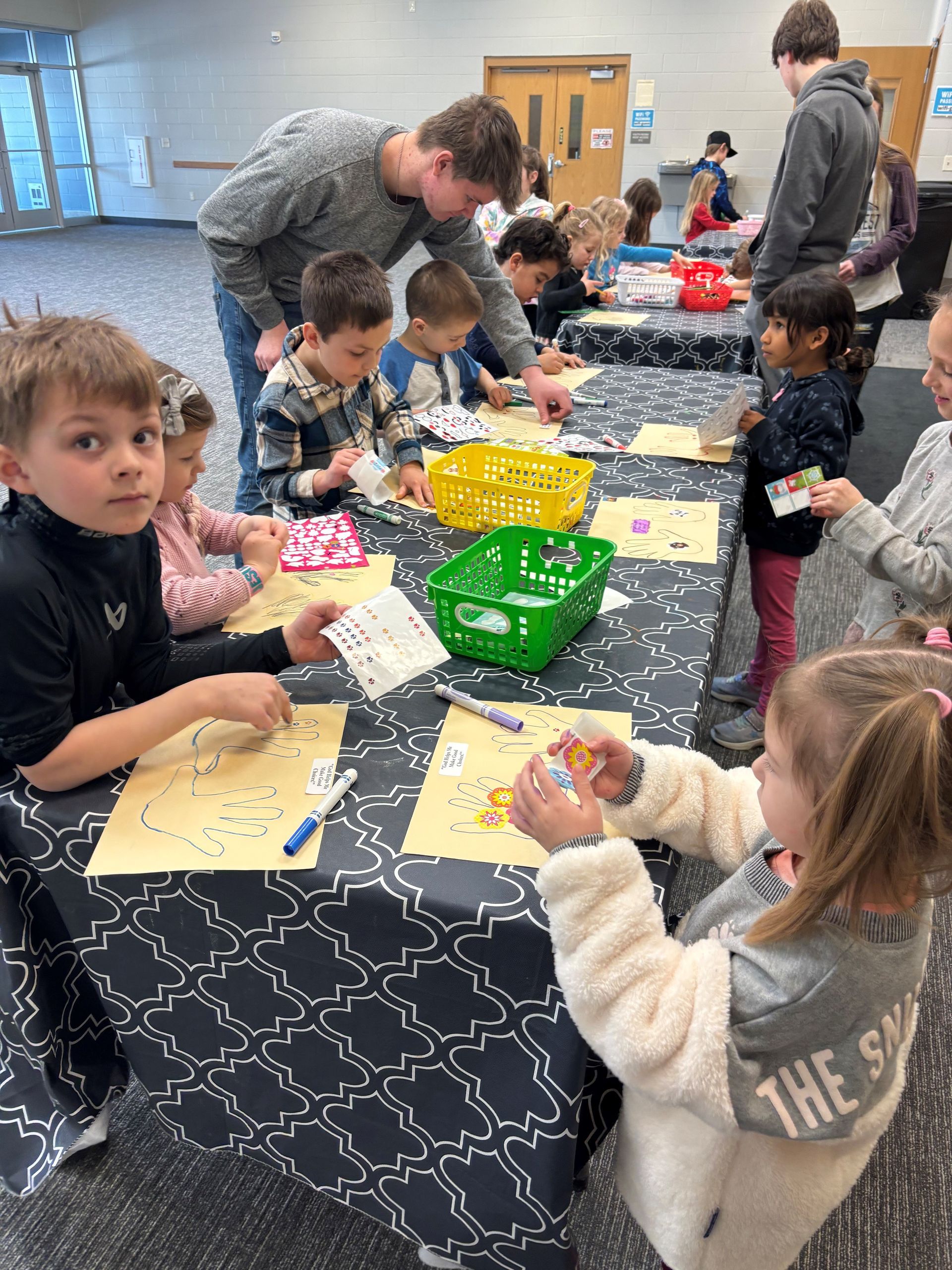 A row of chairs are lined up in a waiting room.