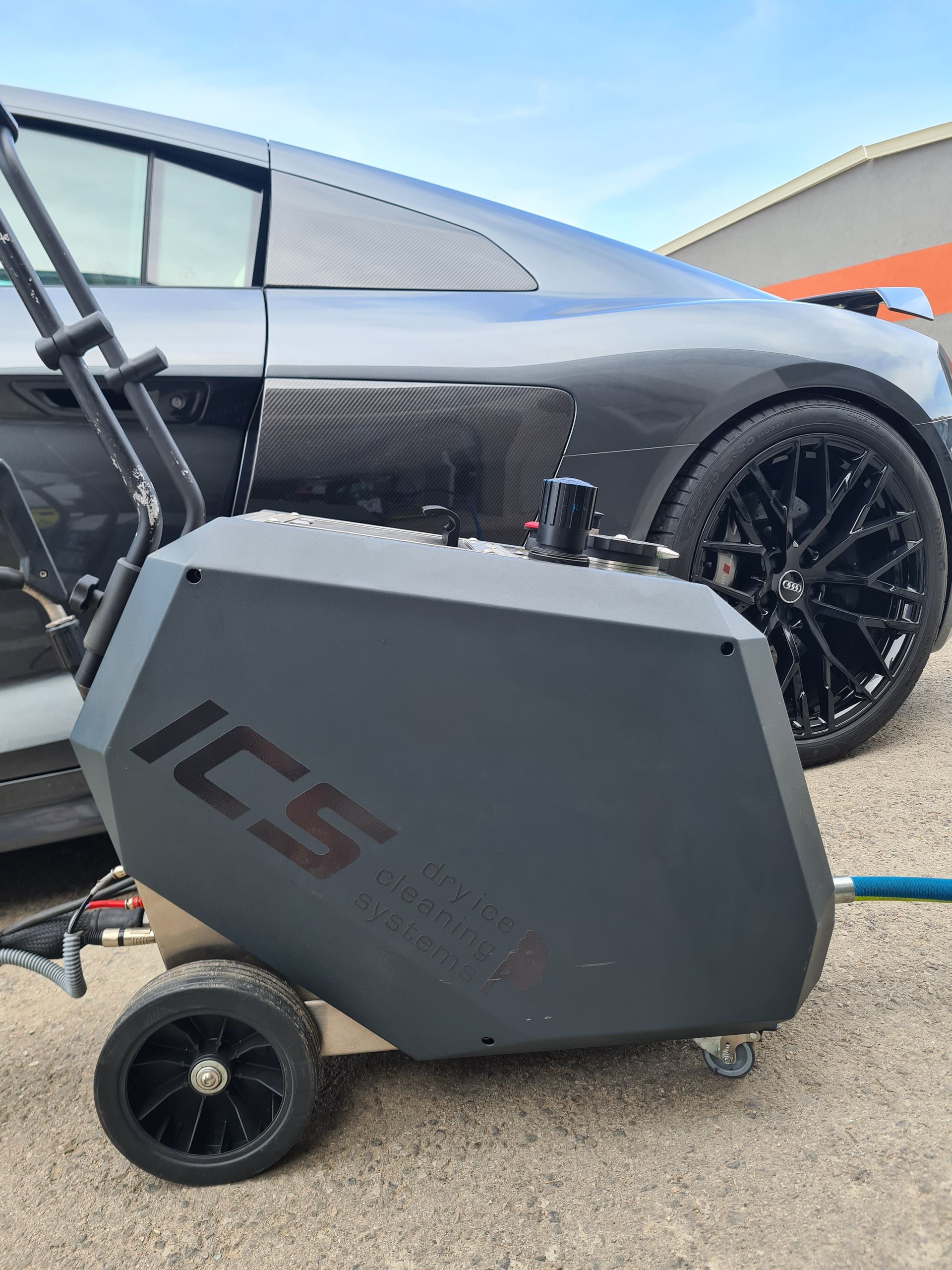 Trockeneis-Reinigung