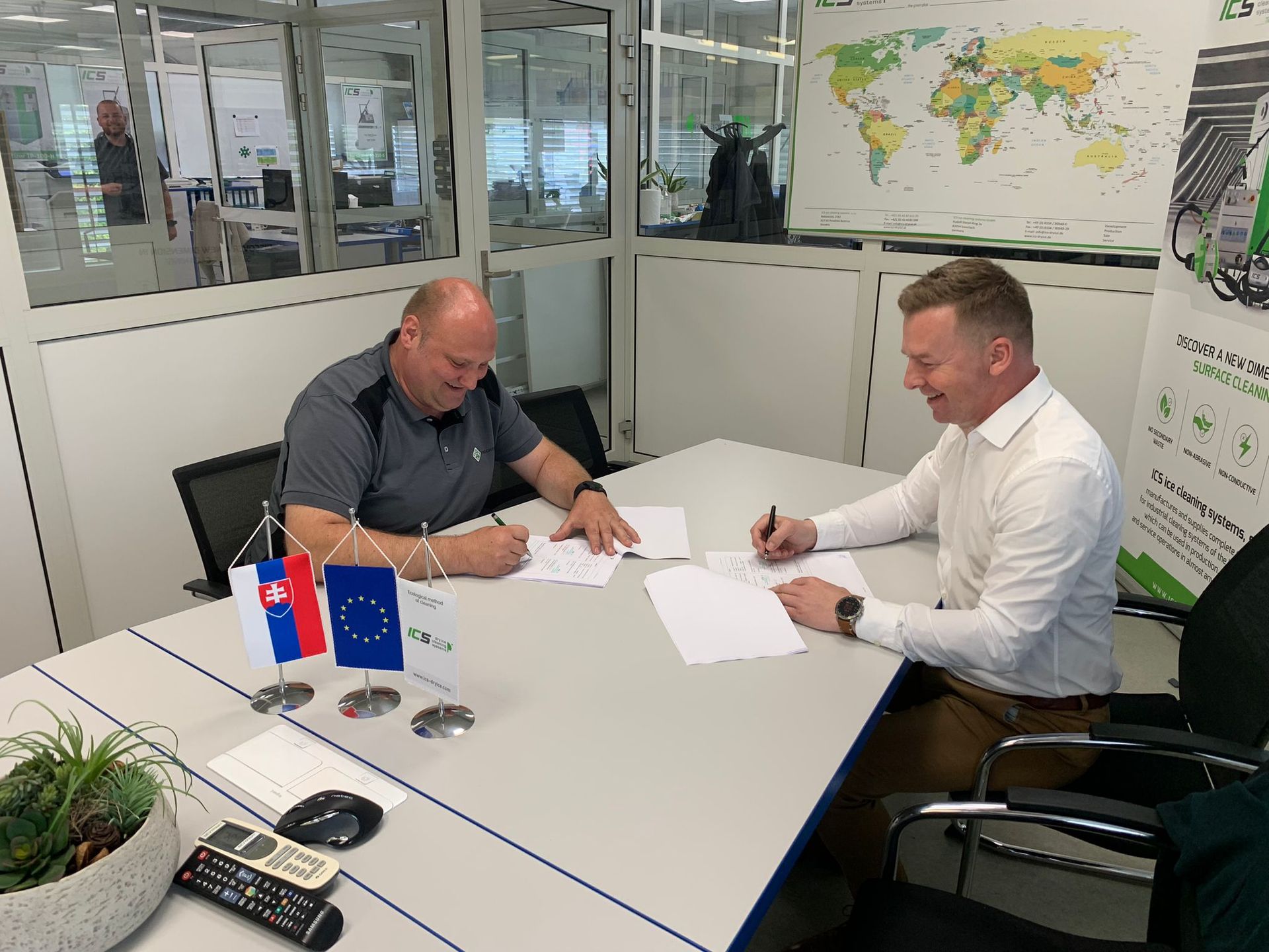 Trockeneis-Reinigung