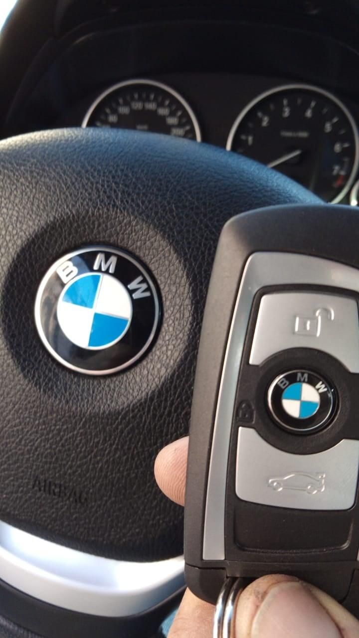 Cerrajería Automotriz Express