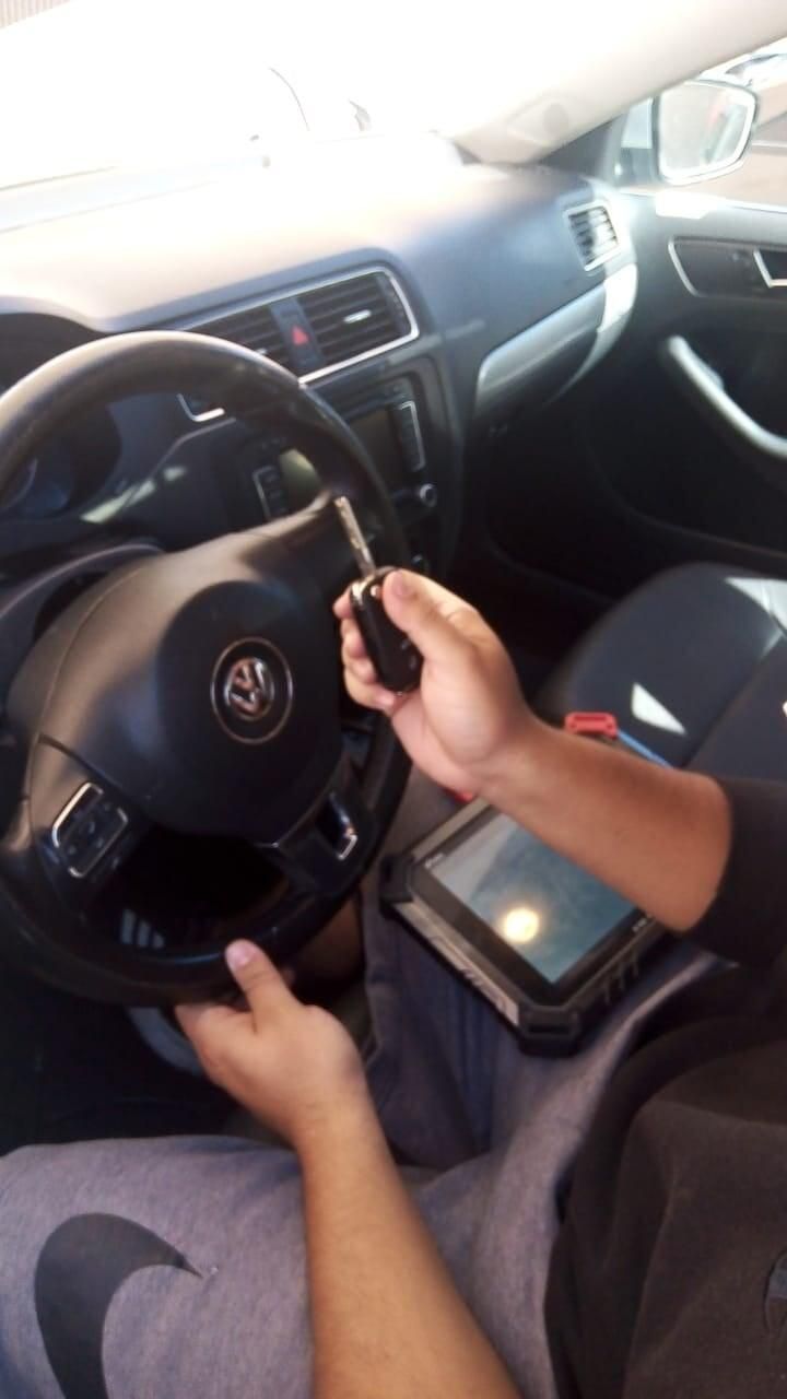 Cerrajería Automotriz Express