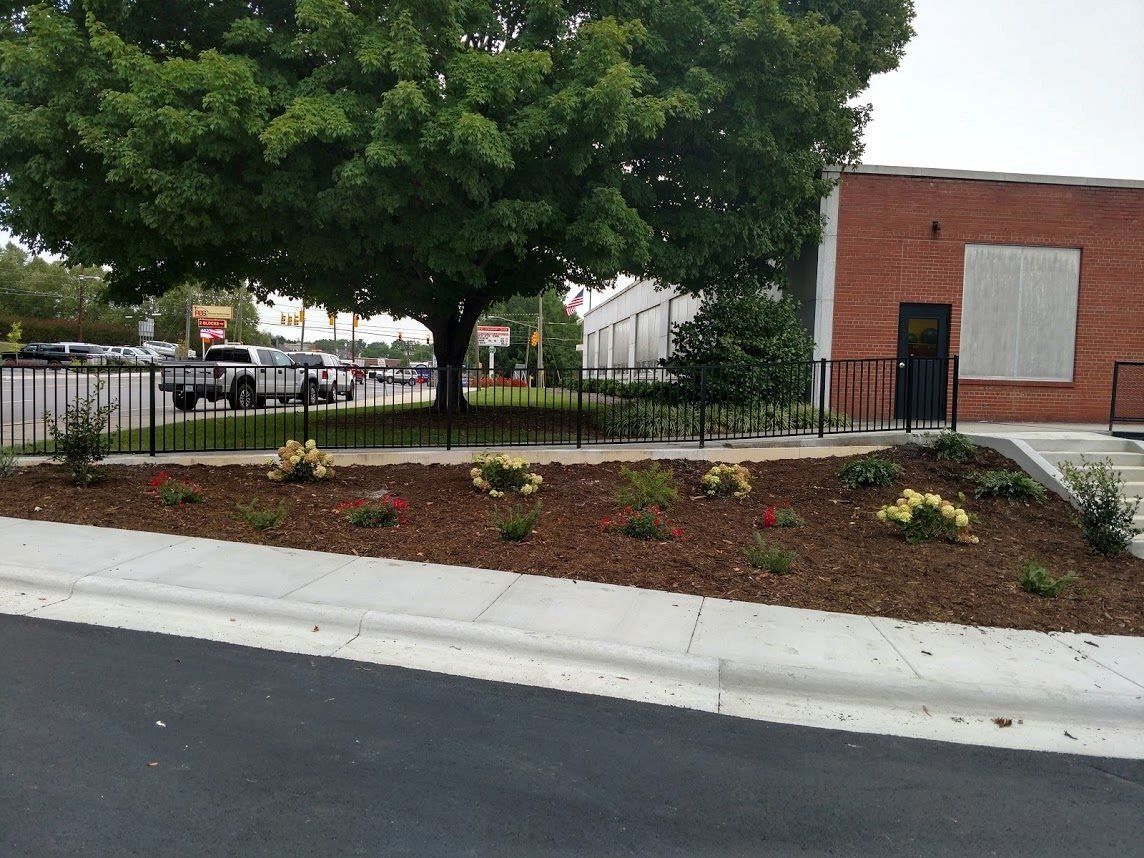 Commercial Aluminum Fence