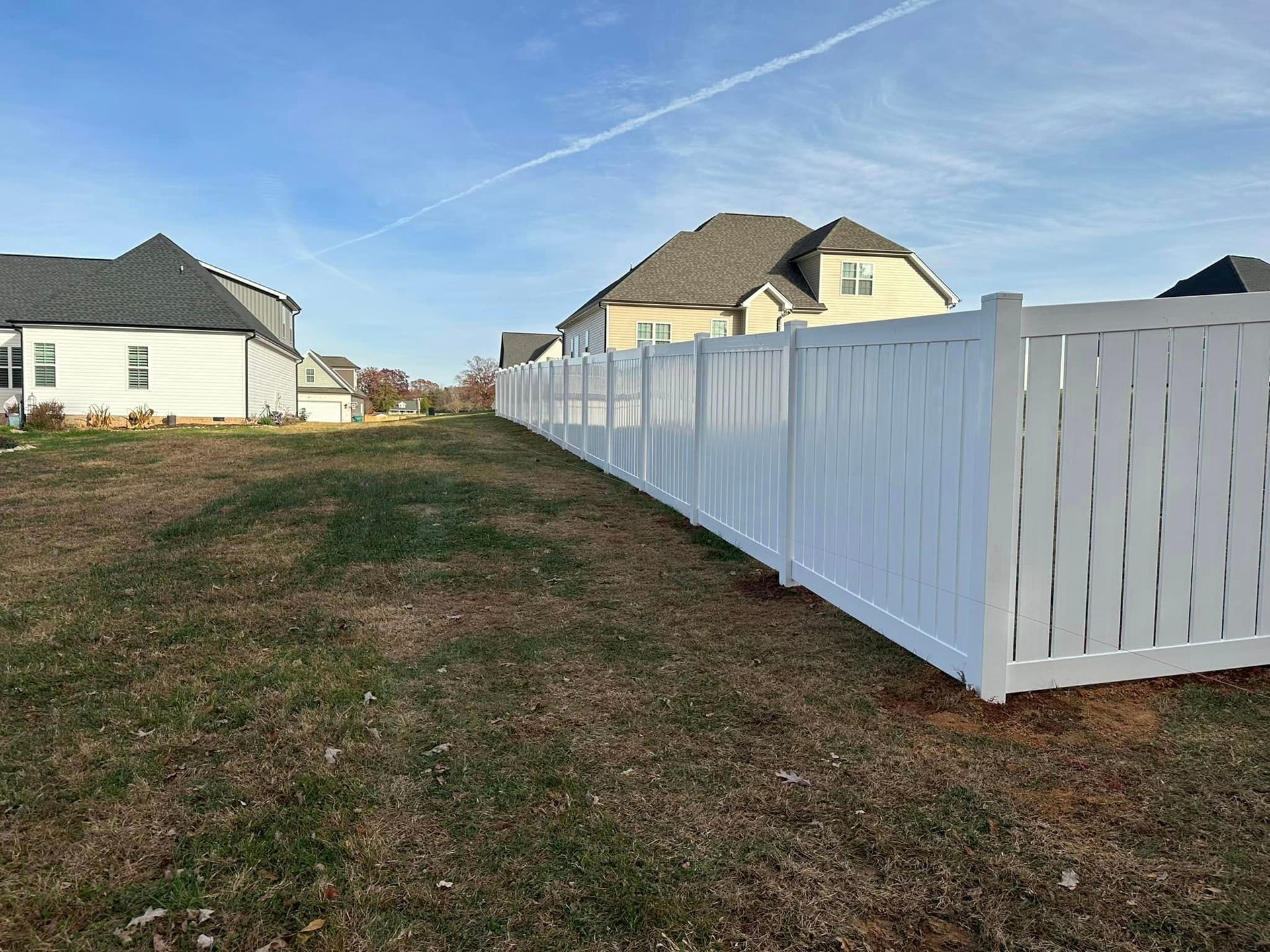 vinyl fencing with slats