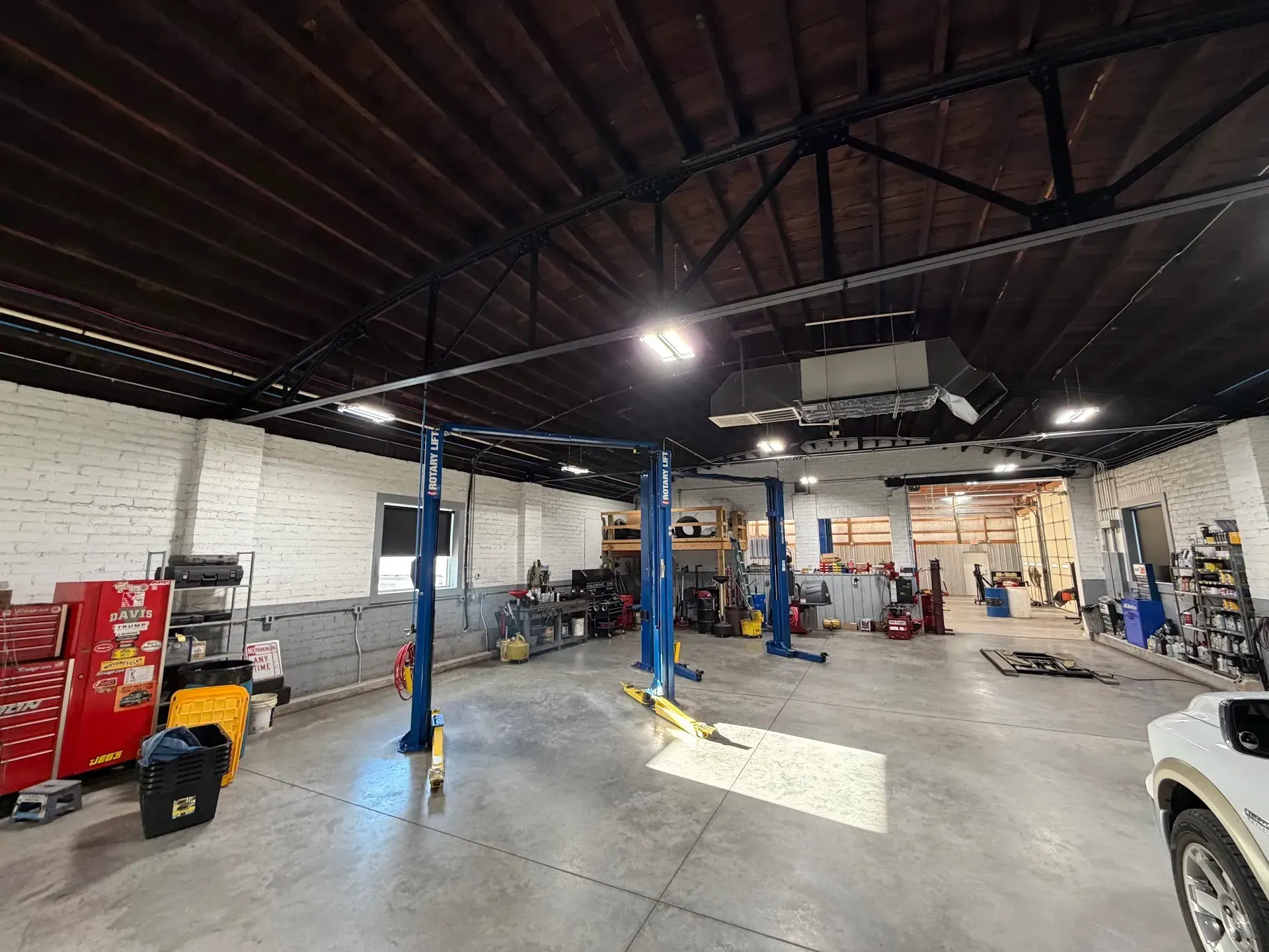 Fort Ave Garage | WrenchTree Automotive