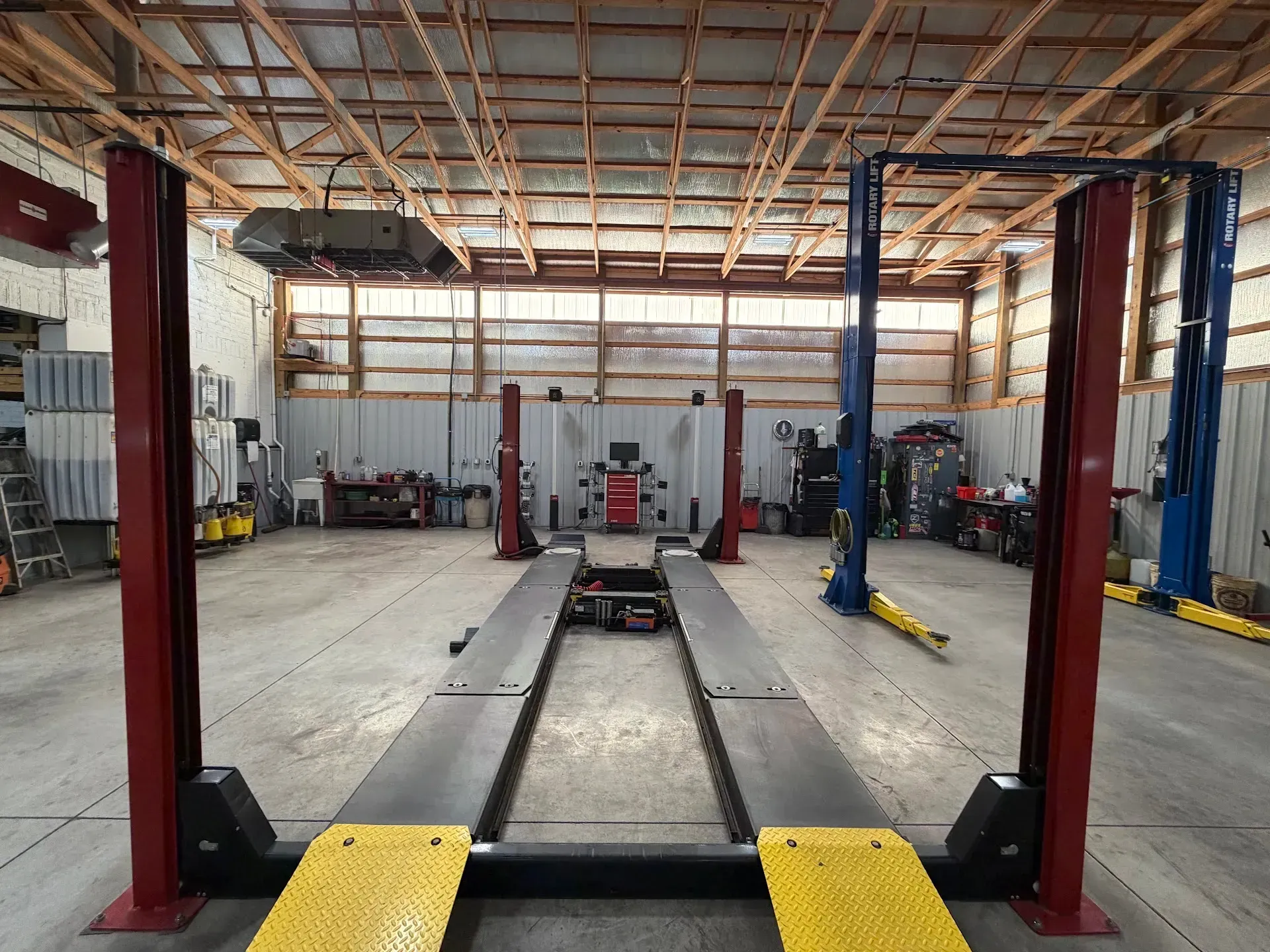 Outside Fort Ave Shop | WrenchTree Automotive