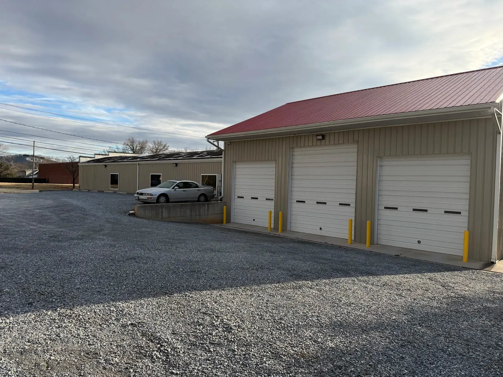 Outside Fort Ave Shop | WrenchTree Automotive