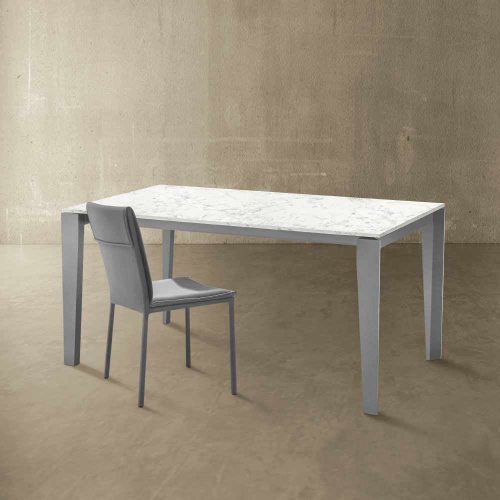 tavoli e sedie CREO stile moderno