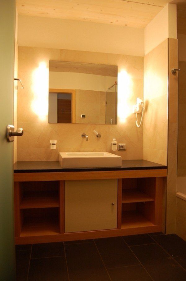 mobile pensile per bagno