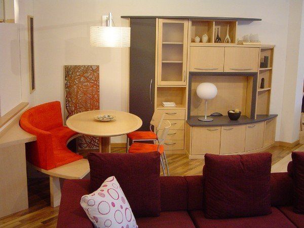 tavolino tondo per area living