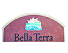 A sign that says bella terra on it