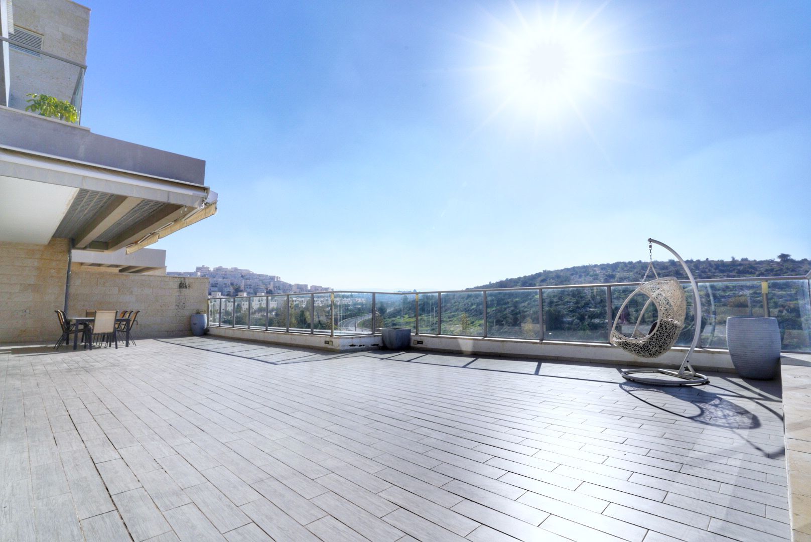 דירת מיני  פנטהאוז במודיעין בשכונת מוריה