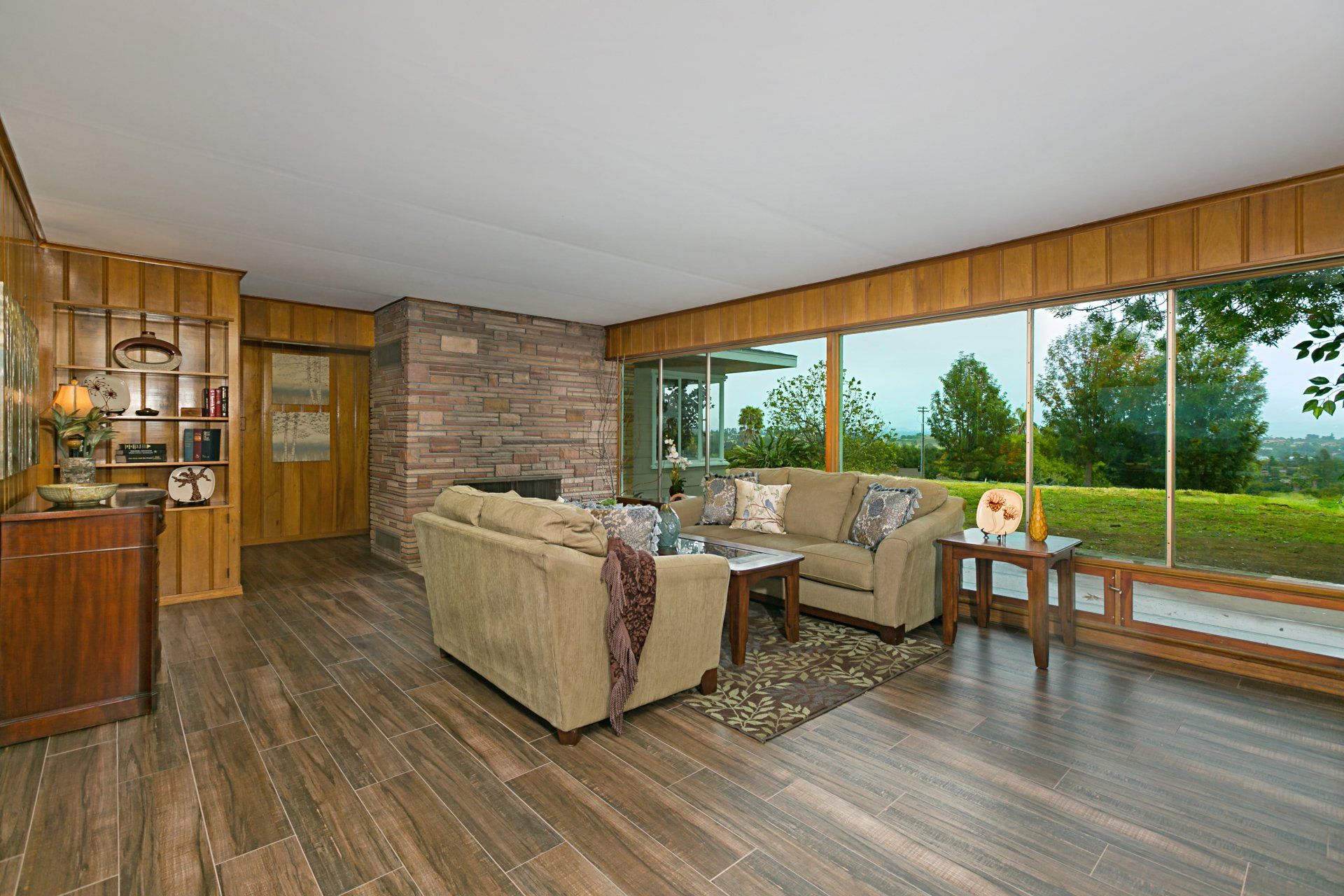 Vista ca real estate