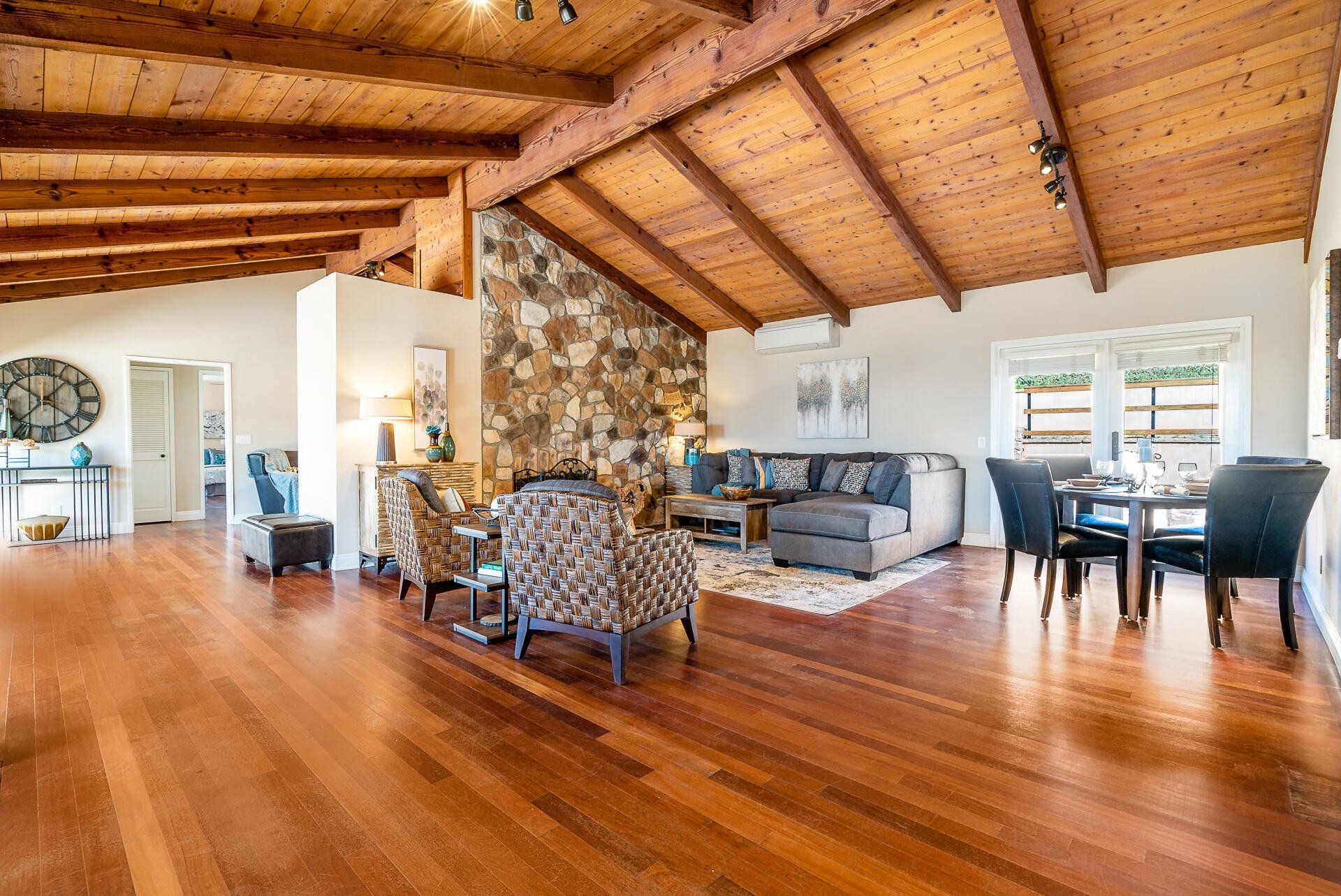 2026 Camino Loma Verde