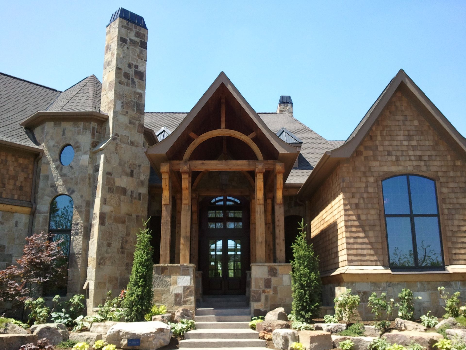 A Large Brick House - Carmel, IN - Goldberg Design Group