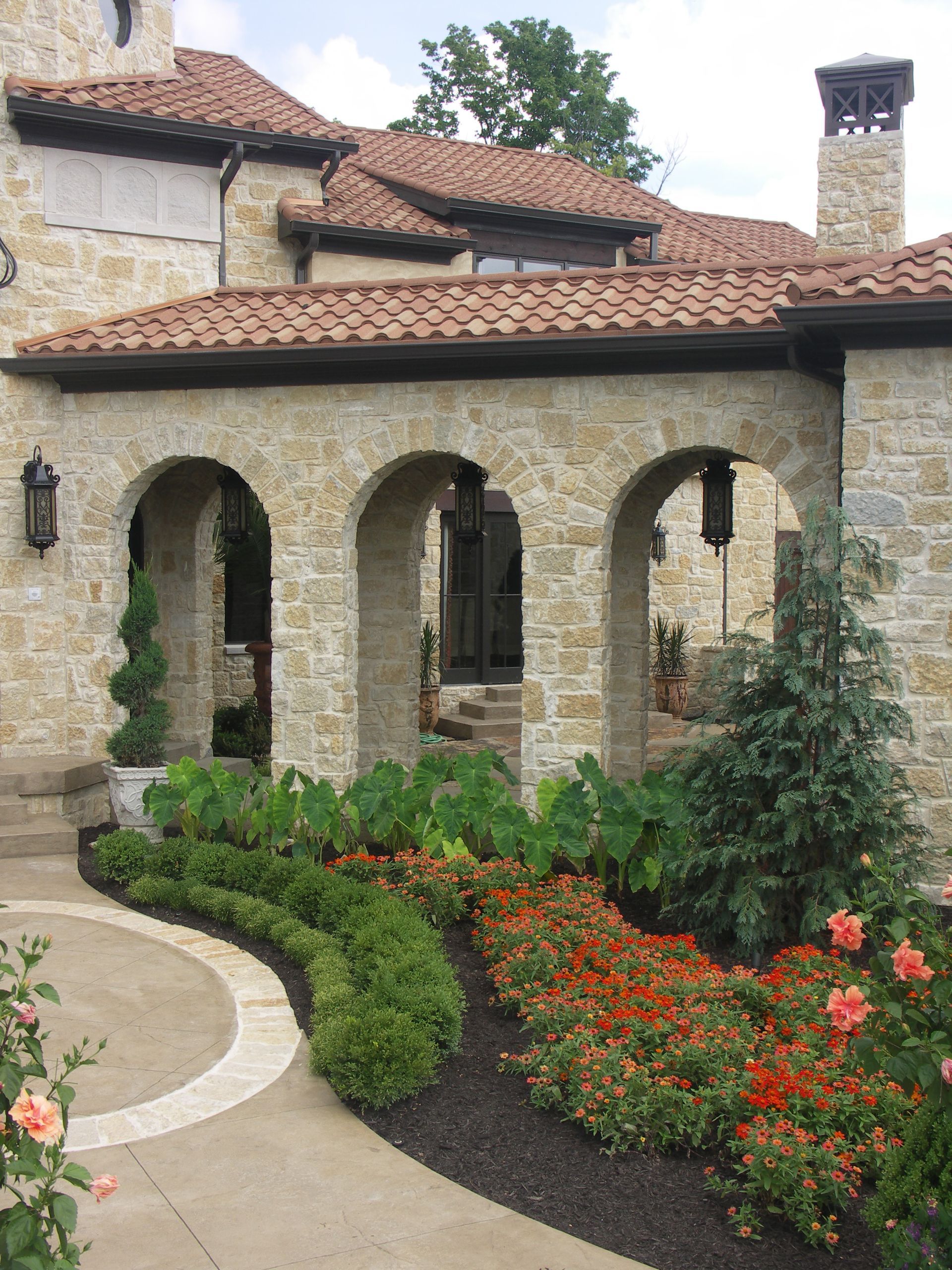 A House With A Garden Full Of Flowers - Carmel, IN - Goldberg Design Group