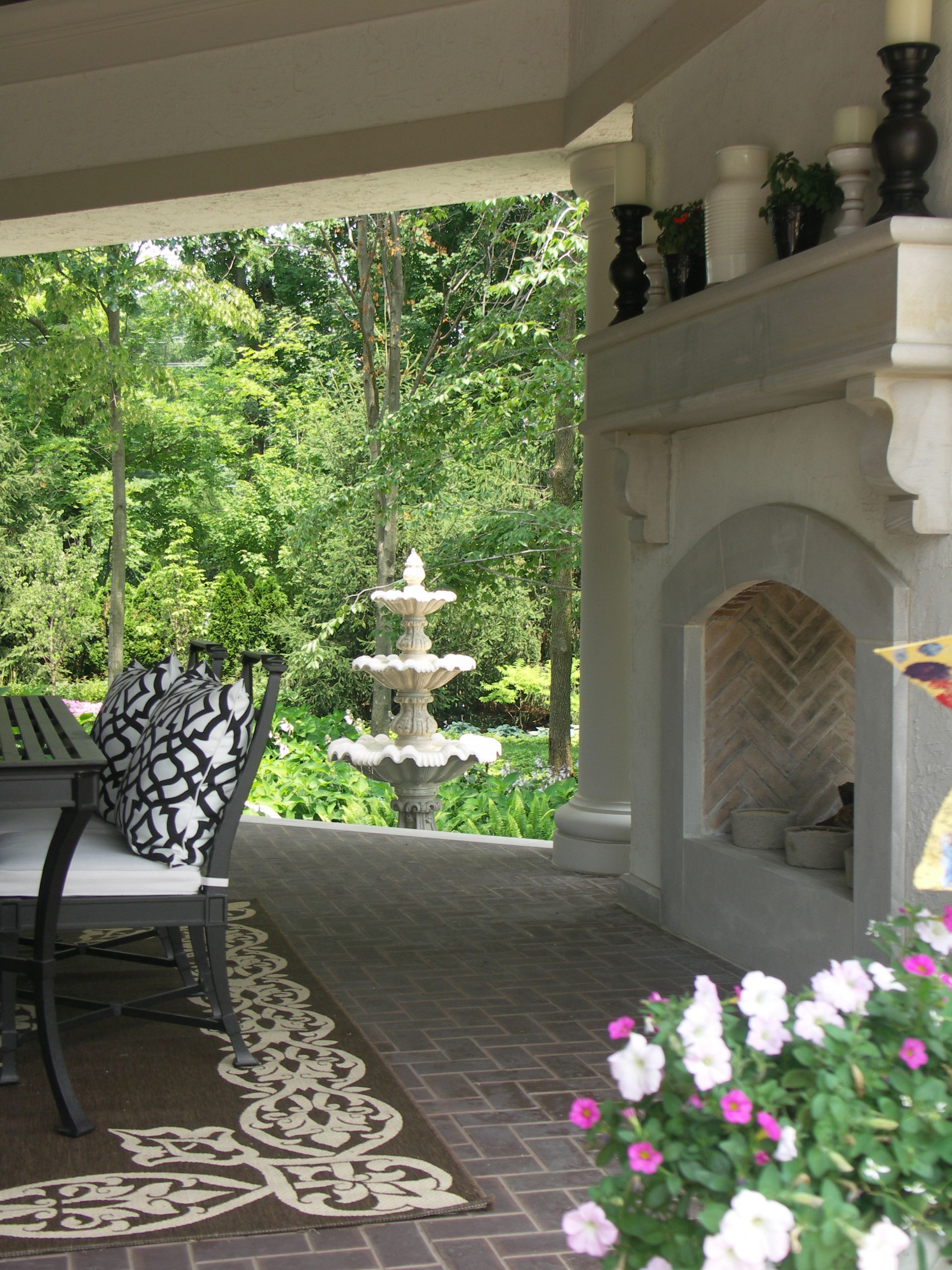 Outdoor Living Area - Carmel, IN - Goldberg Design Group