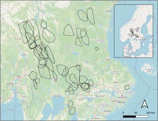 Abbildung. Karte des Untersuchungsgebiets in Skandinavien mit den 44 Winterrevieren der durch Telemetrie beobachteten Wölfe. 