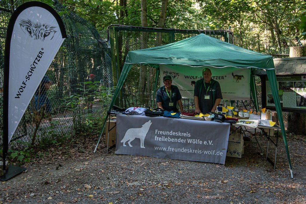 Bild Infostand beim Tierschutzfestival im Alternativen Bärenpark Worbis