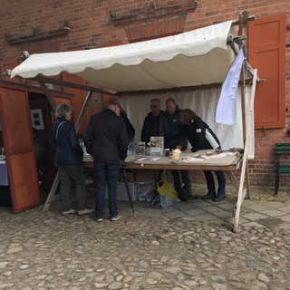 Bild Infostand auf dem BiosphäreElbeMarkt