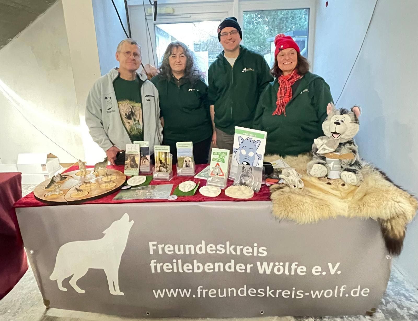 Bild 1 Infostand im Tierheim Elmshorn
