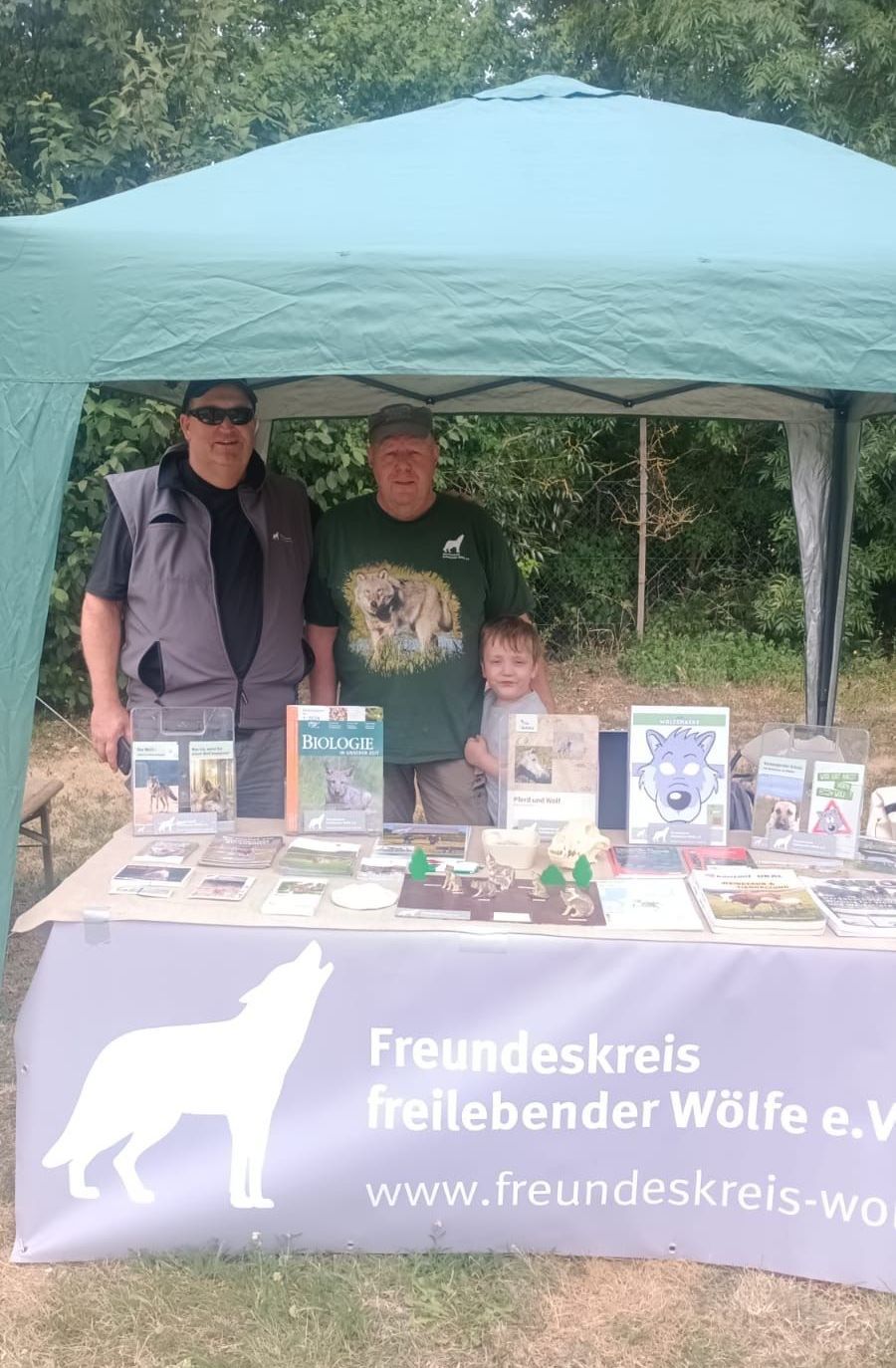 Bild 2 Infostand Neindorf