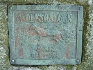 Bild Bronzetafel am Wolfsgalgen in Oestringfelde
