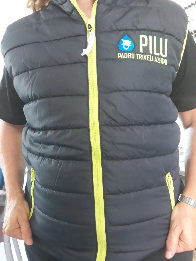 Ricamo Pilu su giubbino