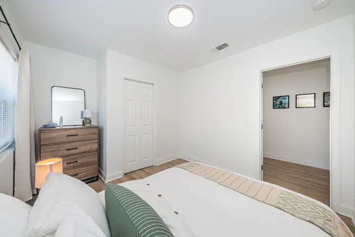Full Kitchen with Appliances