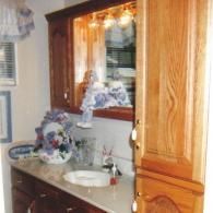 custom bathroom cabinets