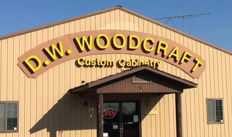 dw woodcraft outside of building