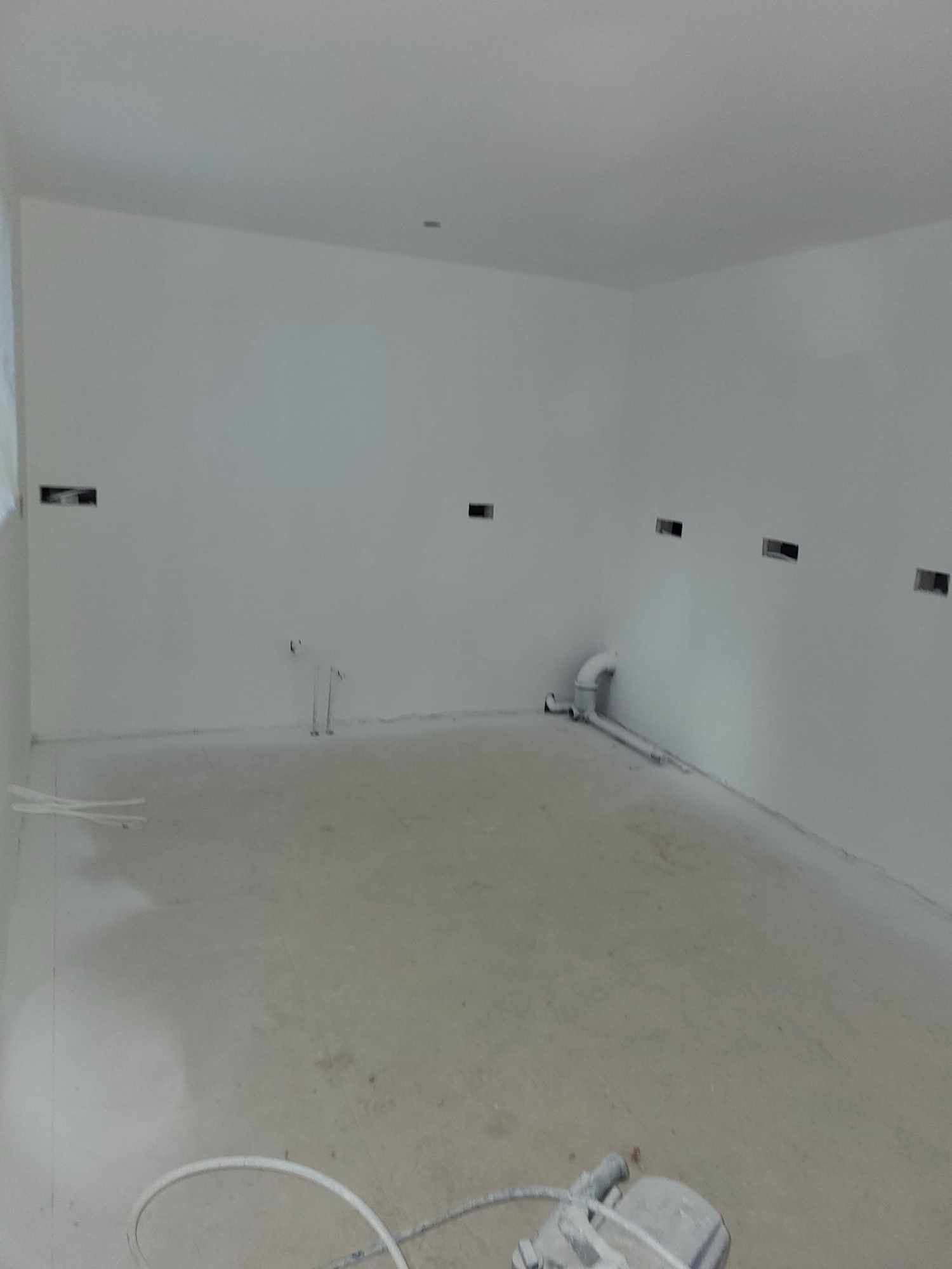 commercial painters & decorators Cornwall