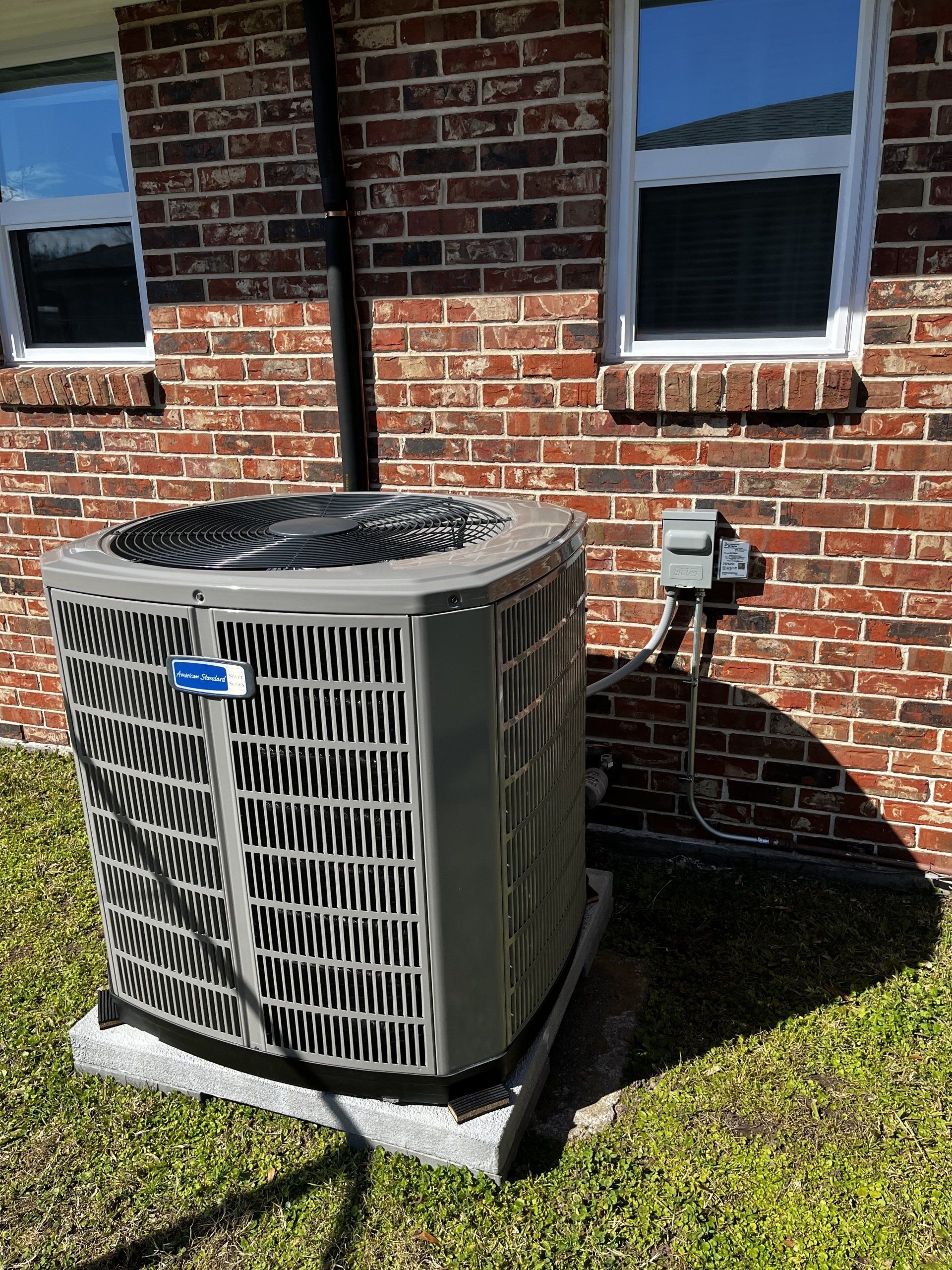 Residential Air Conditioning Unit — Kenner, LA — Southland Air Conditioning & Heating Inc
