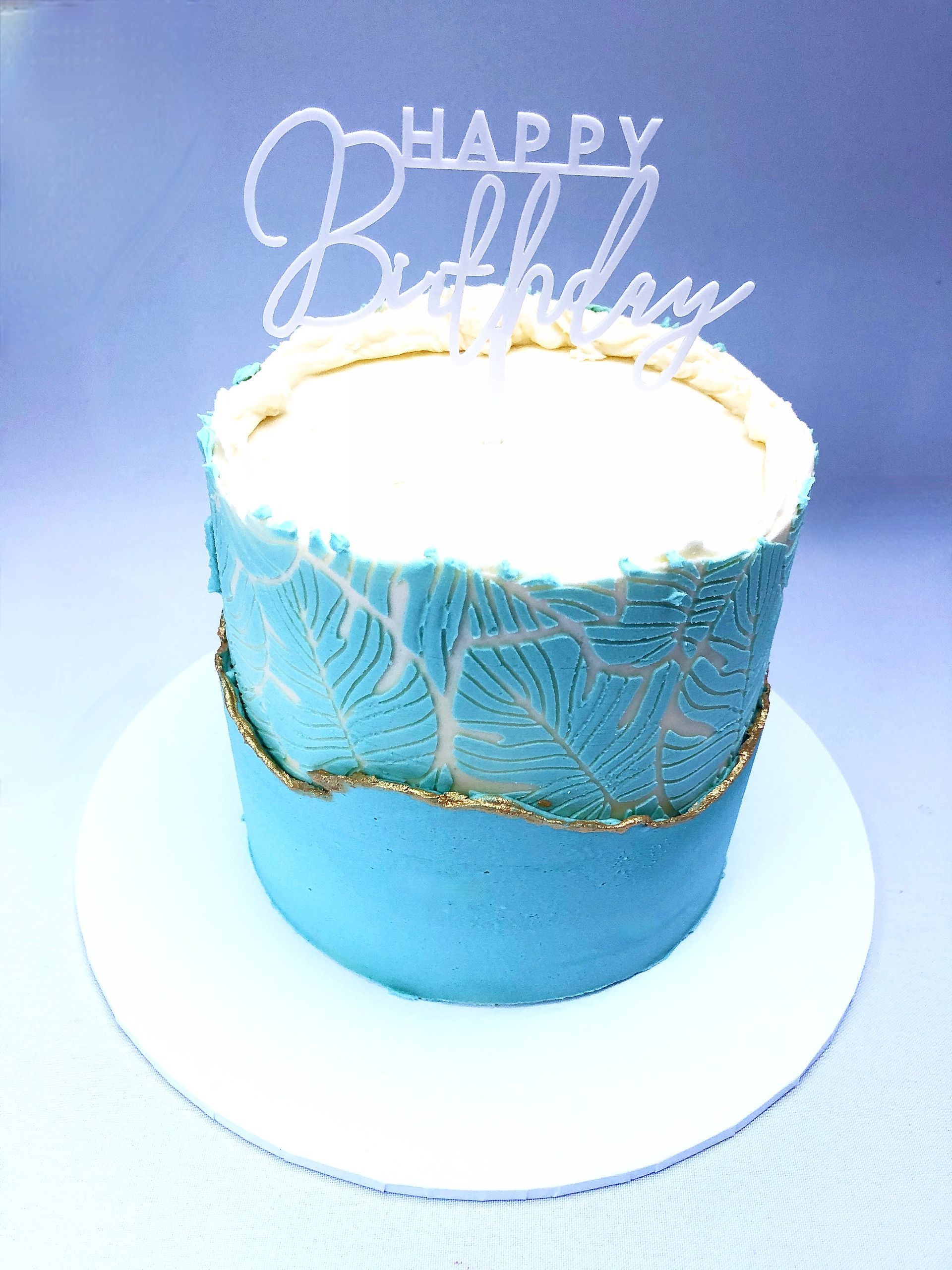 Elegant cake with Tiffany Blue buttercream 