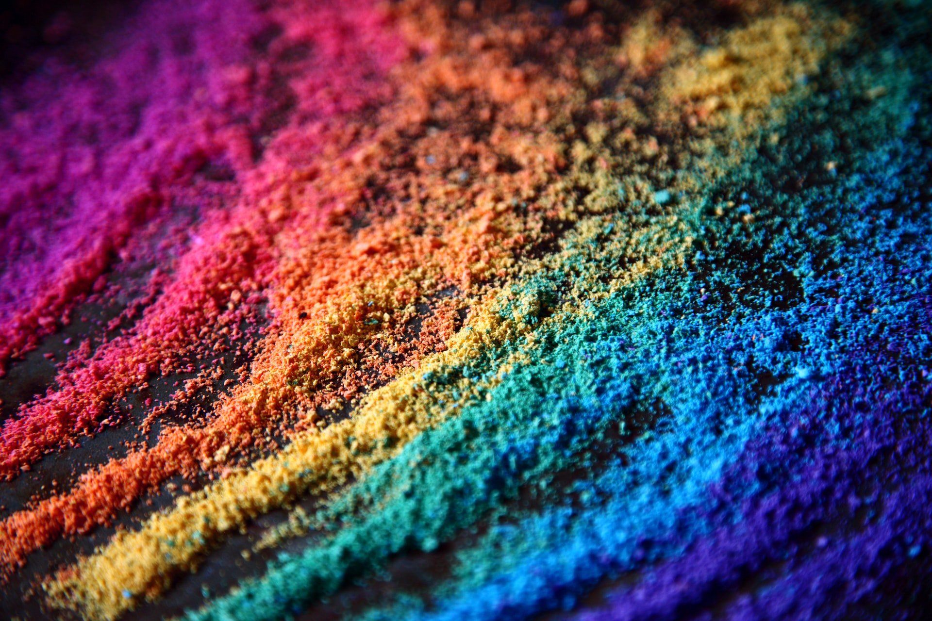 Muliti-coloured layers of layers dust