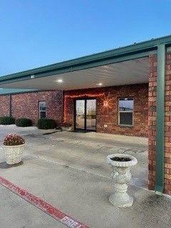 Kiddie Klubhouse exterior 4