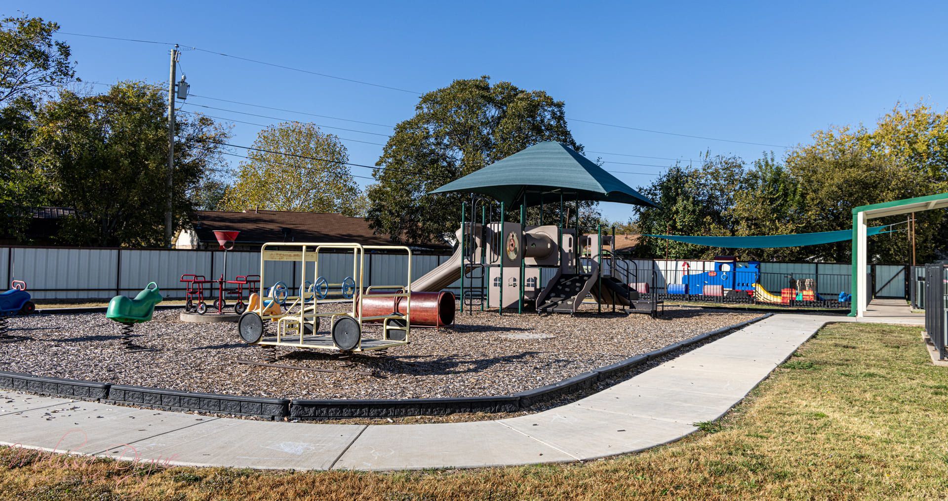 Kiddie Klubhouse exterior 48