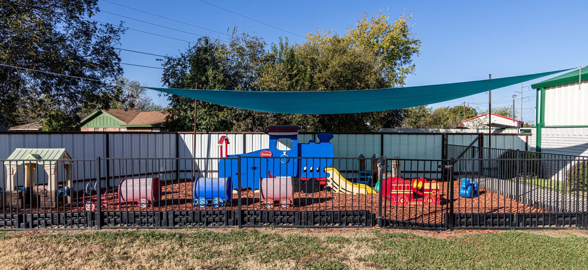 Kiddie Klubhouse exterior 65