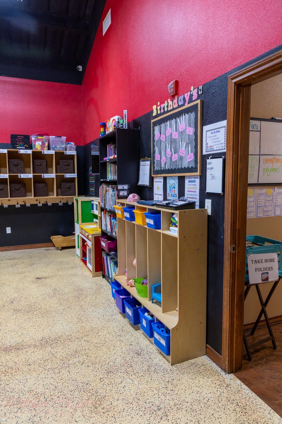 Kiddie Klubhouse exterior 75