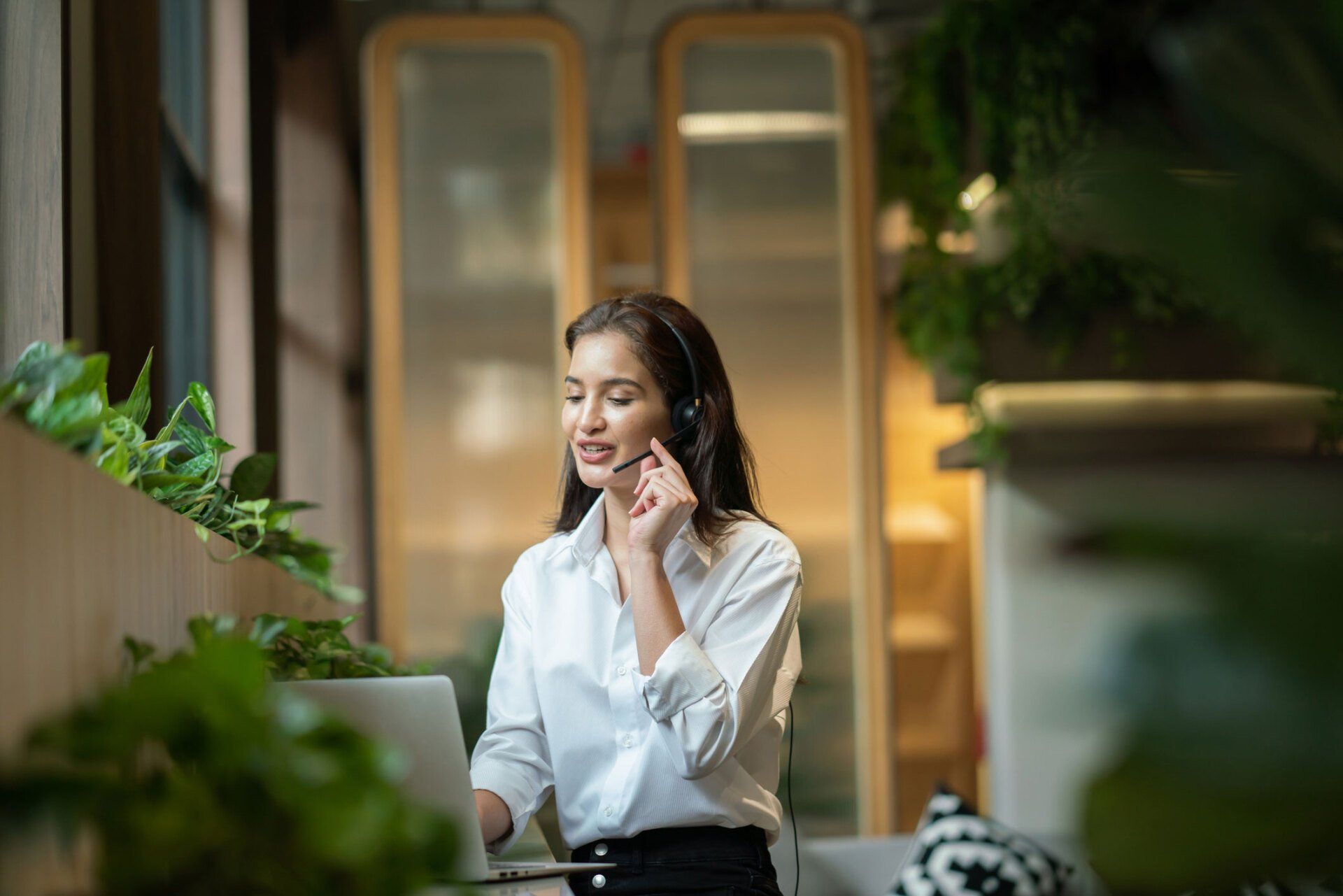 Women Call Center | Sarasota, FL | Mapp Realty & Investment Co