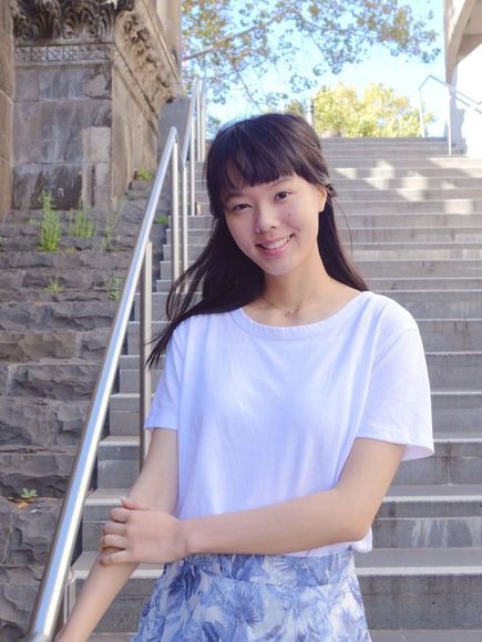 A picture of Kate smiling 