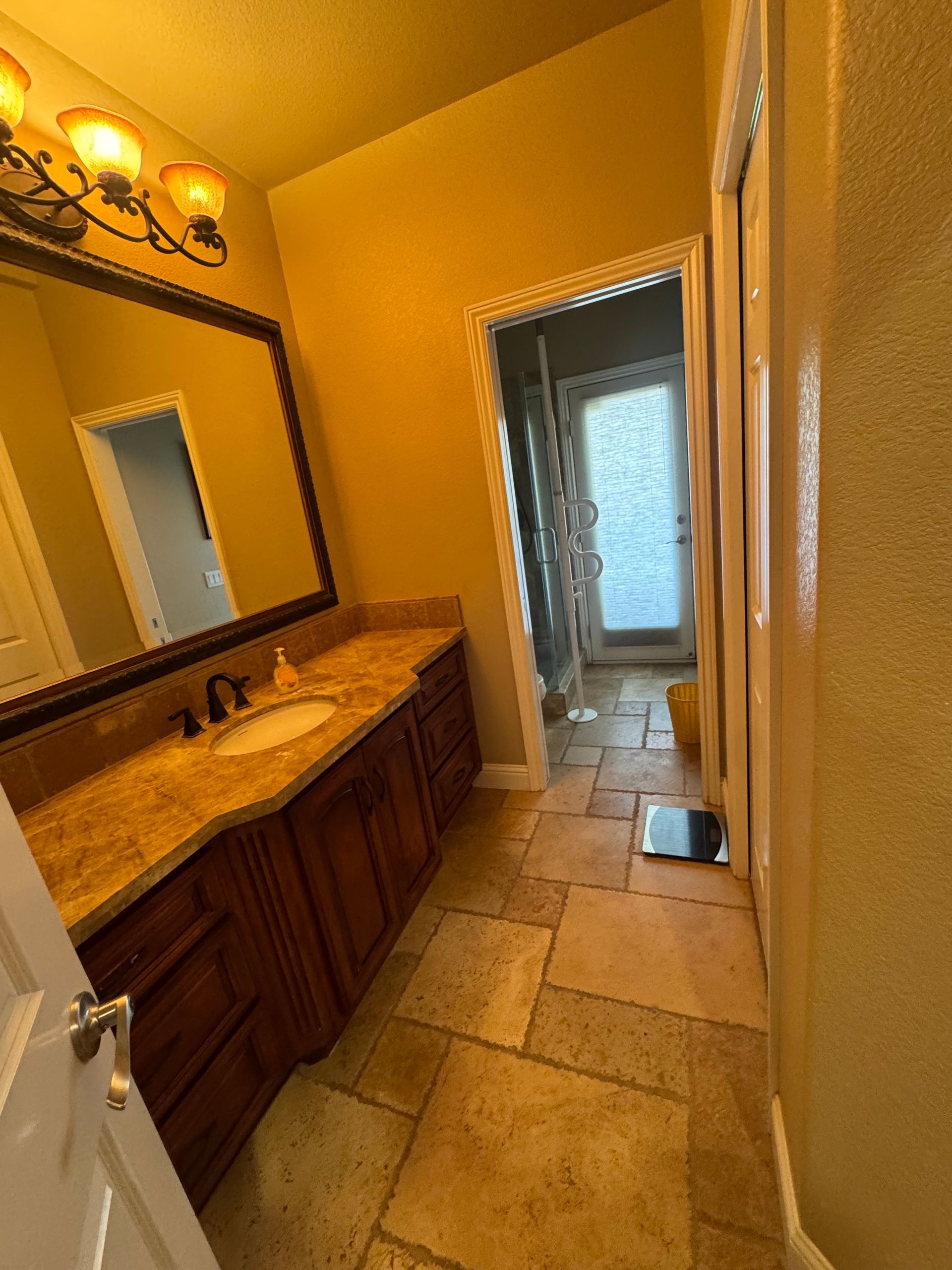 Residential cleaning services in Woodland and Davis CA