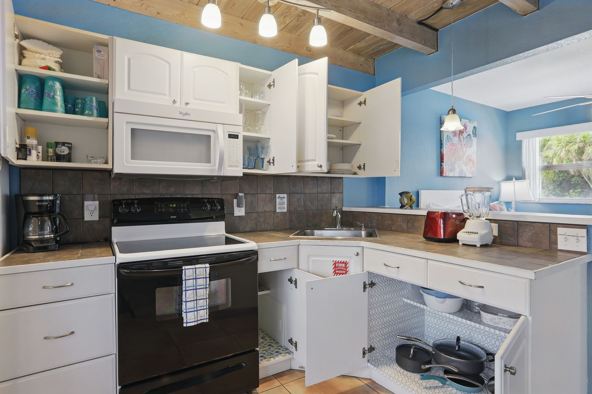 Studios with private kitchen Cocoa Beach vacation rental